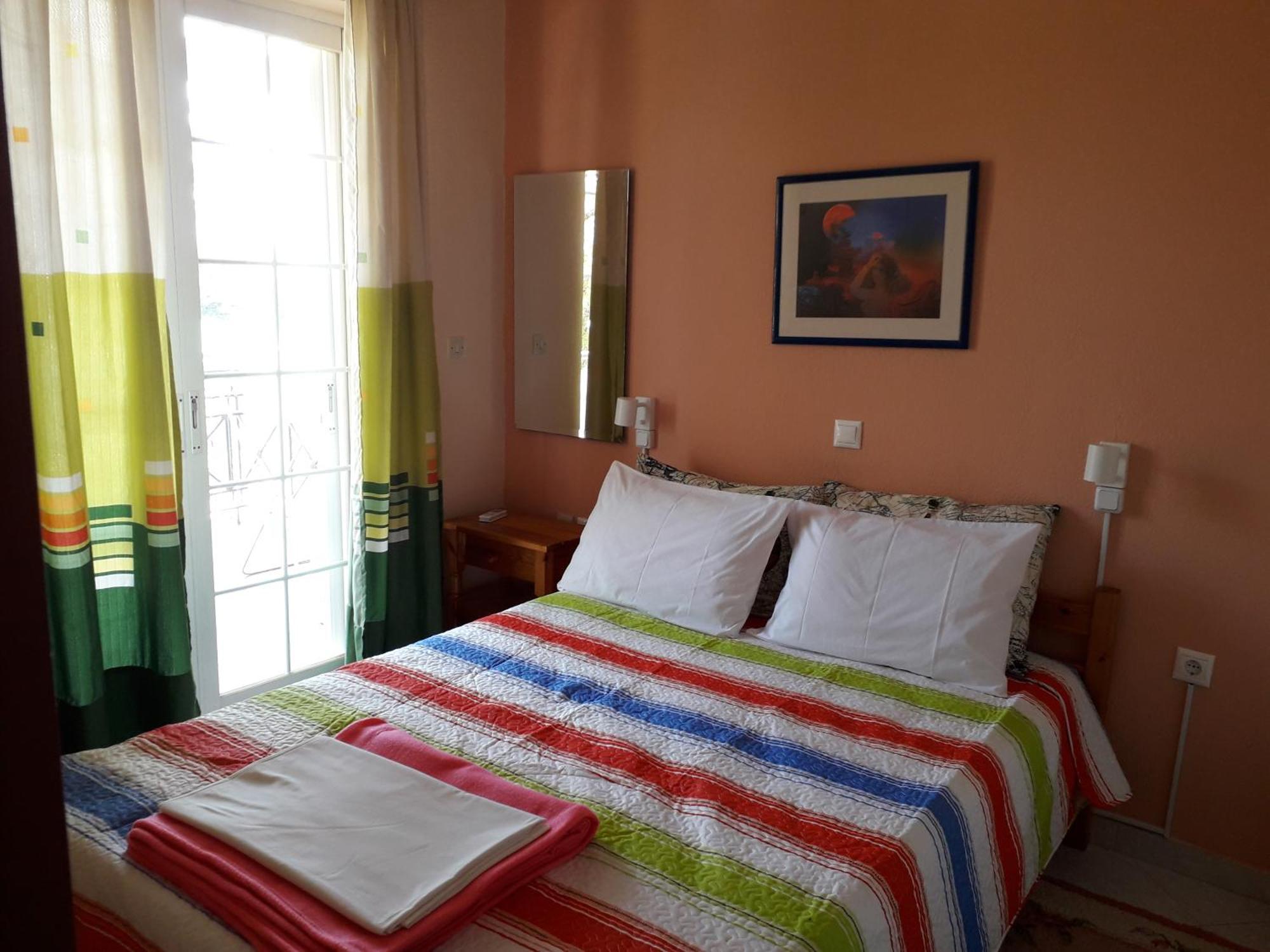 Elea Guesthouse Galaxidi Luaran gambar